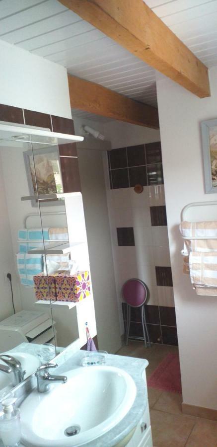Chambre Du Raisin Puyricard Dış mekan fotoğraf