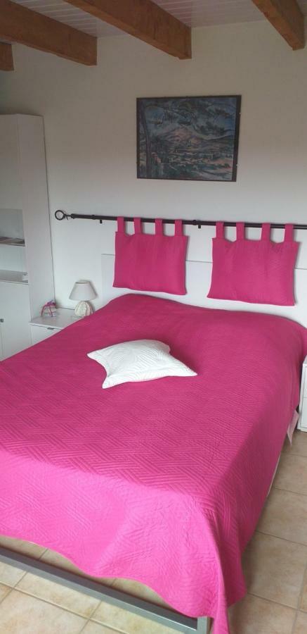 Chambre Du Raisin Puyricard Dış mekan fotoğraf